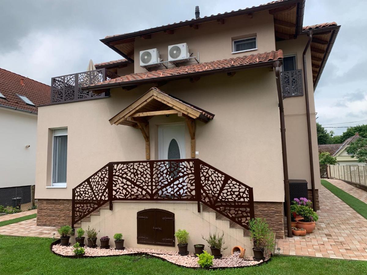 Dodi Apartman Zalakaros Exterior foto